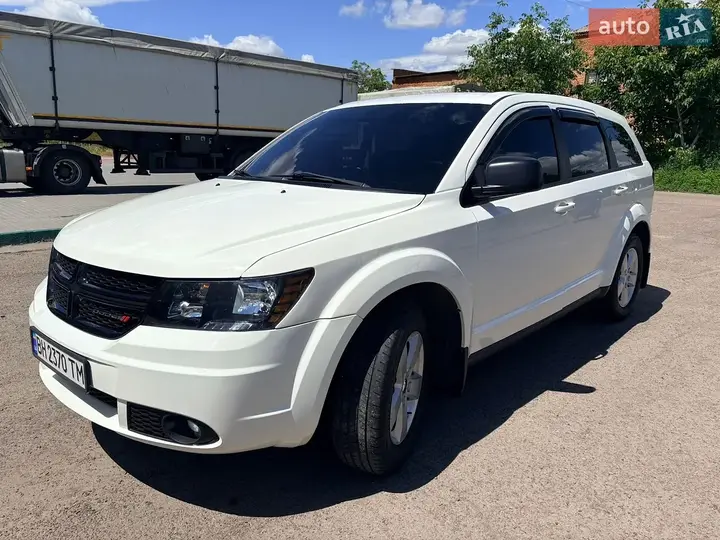 Dodge Journey 2015 photo 2