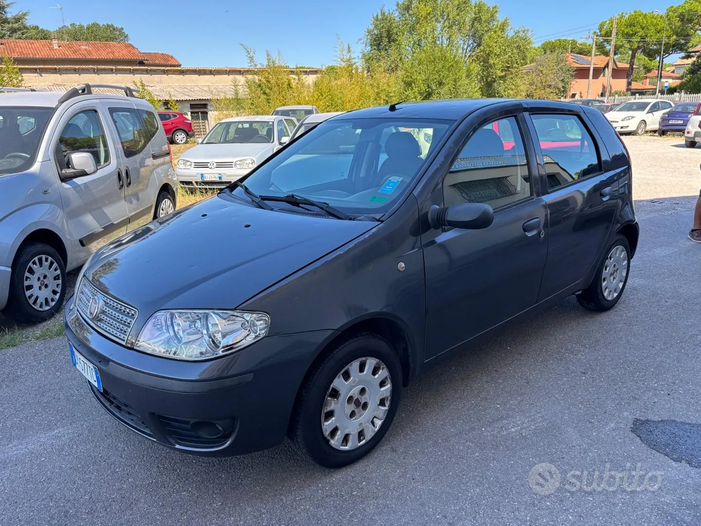 Fiat Punto 2009 photo 3