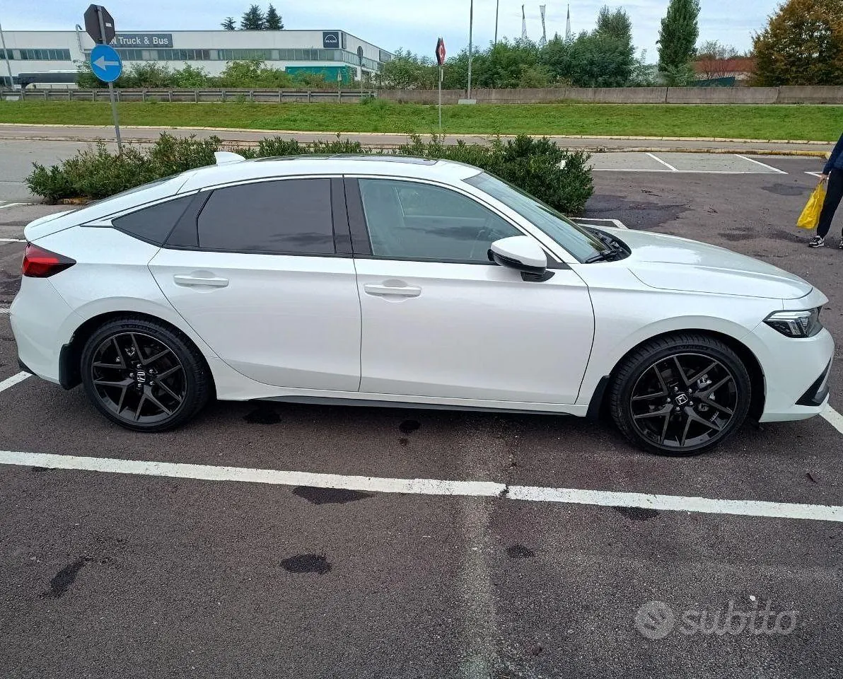Honda Civic 2023 photo 5