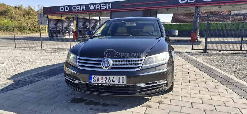 Volkswagen Phaeton 2012 photo 4