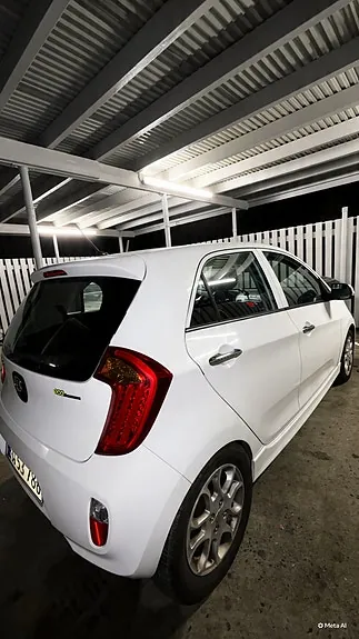 Kia Picanto 2012 photo 2