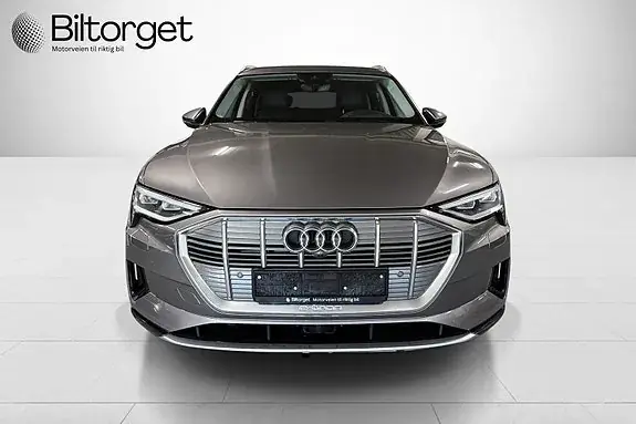 Audi E-Tron 2019 photo 2