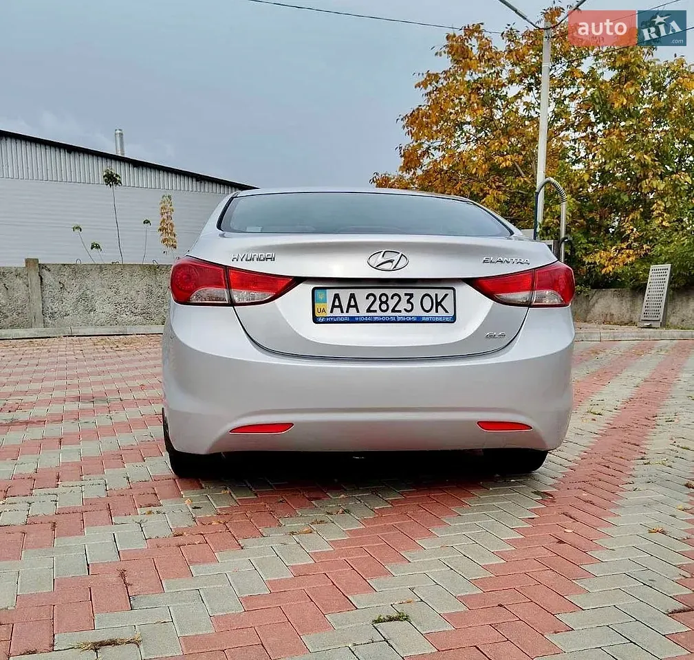Hyundai Elantra 2013 photo 5