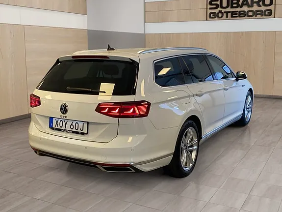 Volkswagen Passat 2021 photo 2