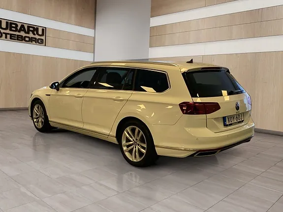 Volkswagen Passat 2021 photo 4