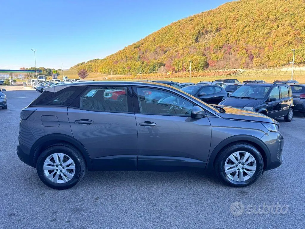 Peugeot 5008 2021 photo 4