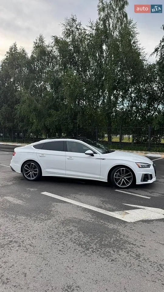 Audi A5 2023 photo 3