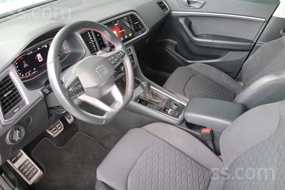 Seat Ateca 2023 photo 5
