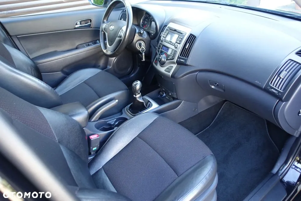 Hyundai I30 2012 photo 3
