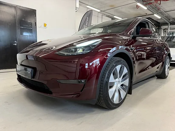 Tesla Model Y 2023 photo 3