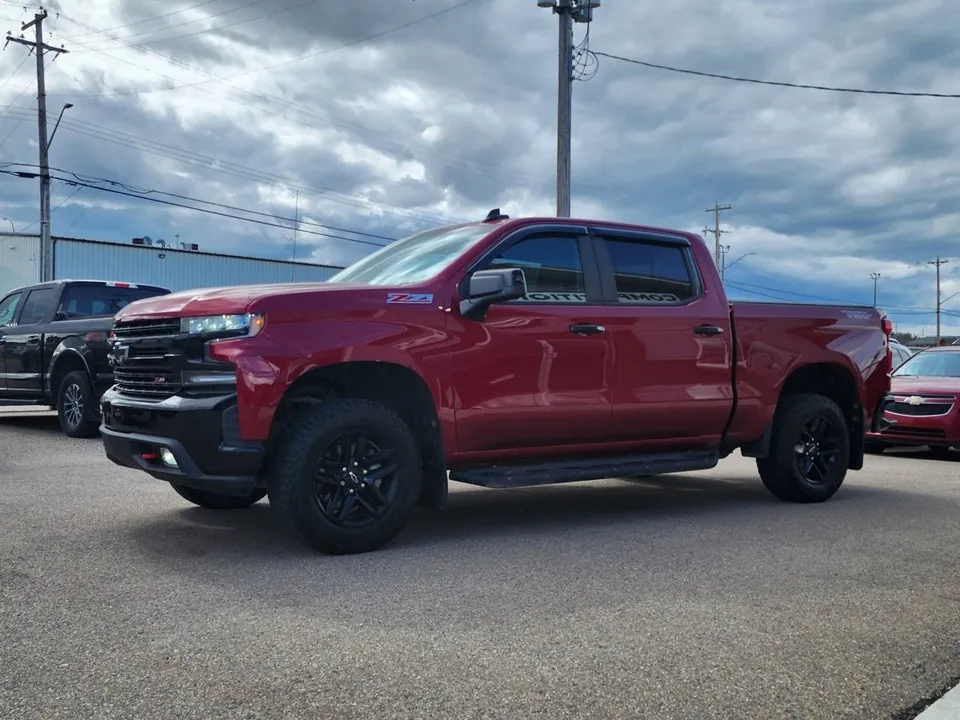 Chevrolet Silverado 1500 2022 photo 2