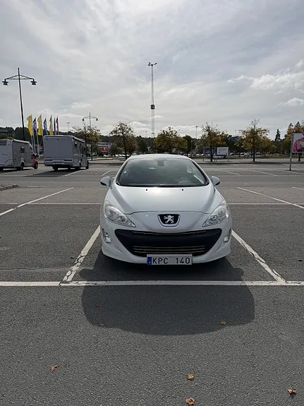 Peugeot 308 2010 photo 2