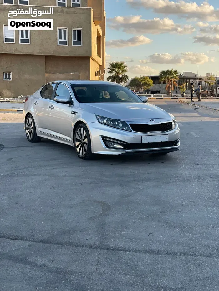 Kia K5 2011 photo 5