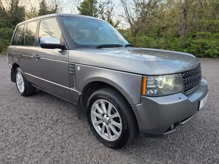 Land Rover Range Rover 2010 photo 3