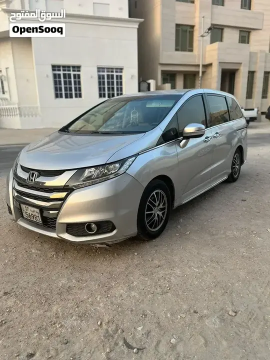 Honda Odyssey 2019 photo 2
