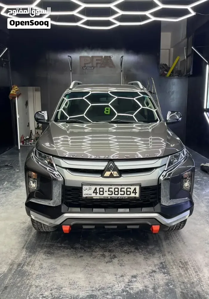 Mitsubishi L200