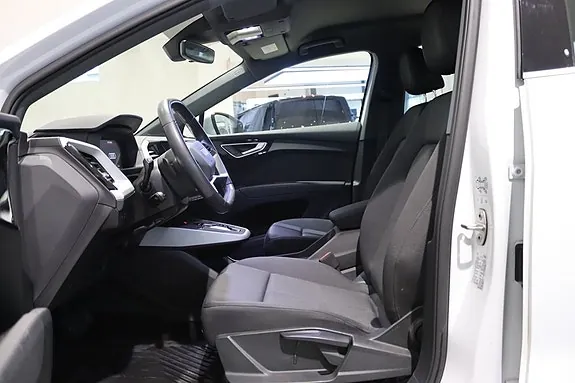 Audi Q4 E-Tron 2023 photo 4