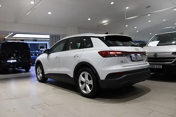 Audi Q4 E-Tron 2023 photo 2