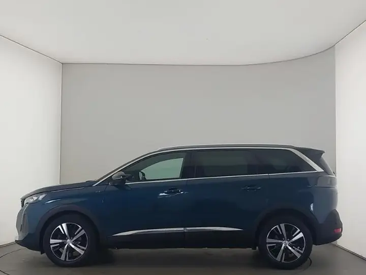 Peugeot 5008 2023 photo 4