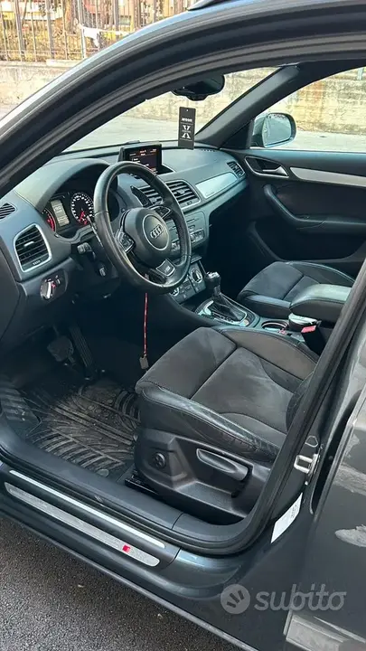 Audi Q3 2014 photo 5