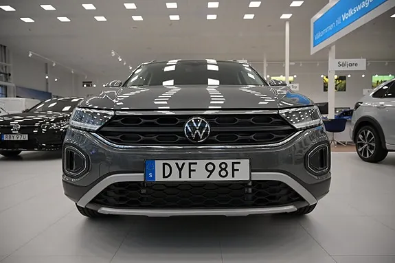 Volkswagen T-Roc 2026 photo 2