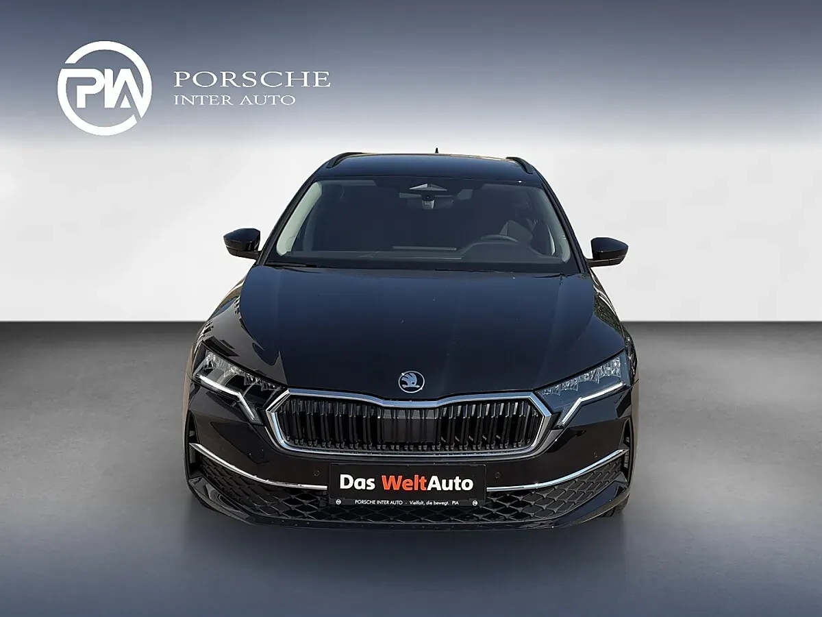 Skoda Octavia 2026 photo 2