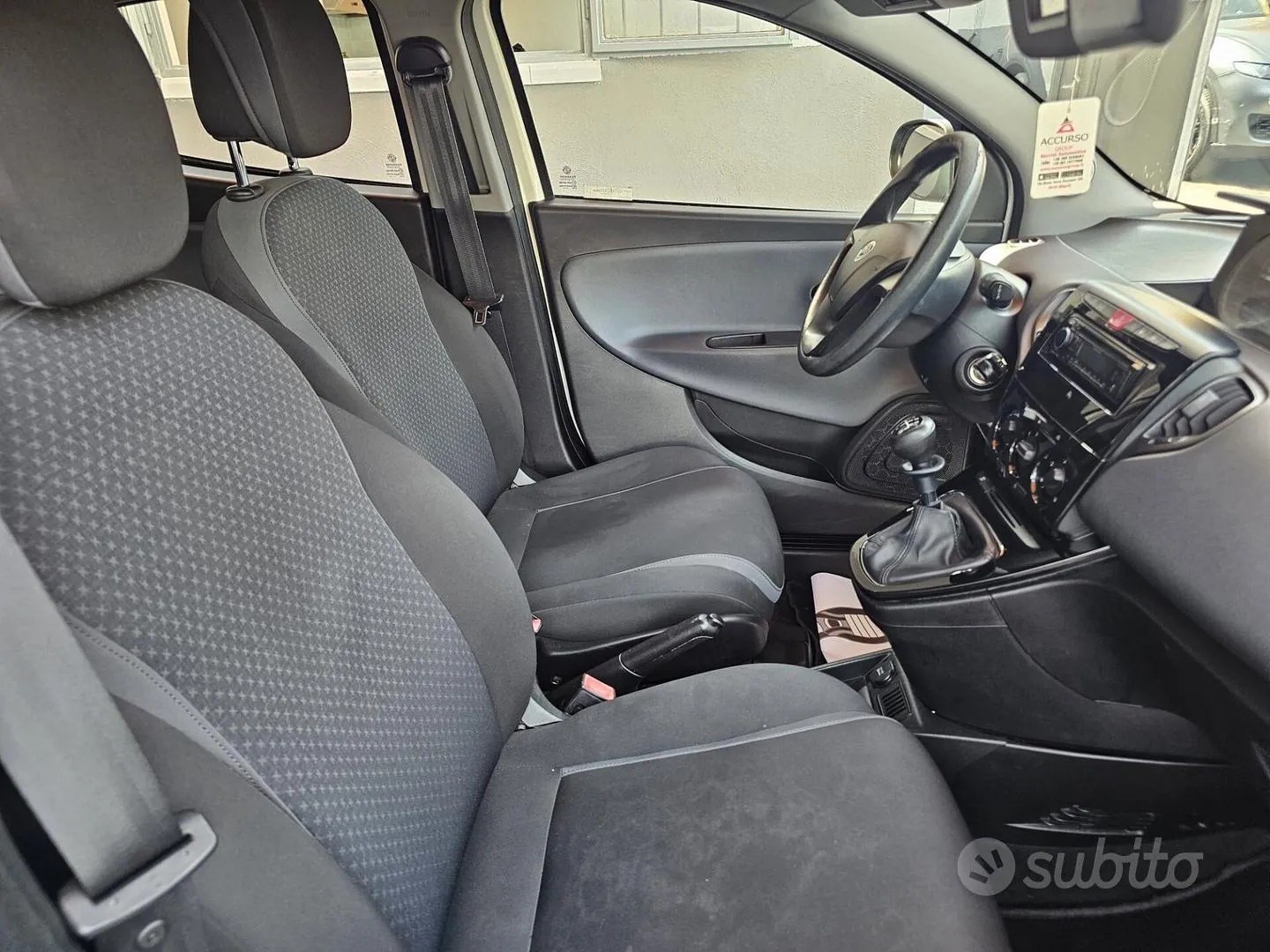 Lancia Ypsilon 2016 photo 5