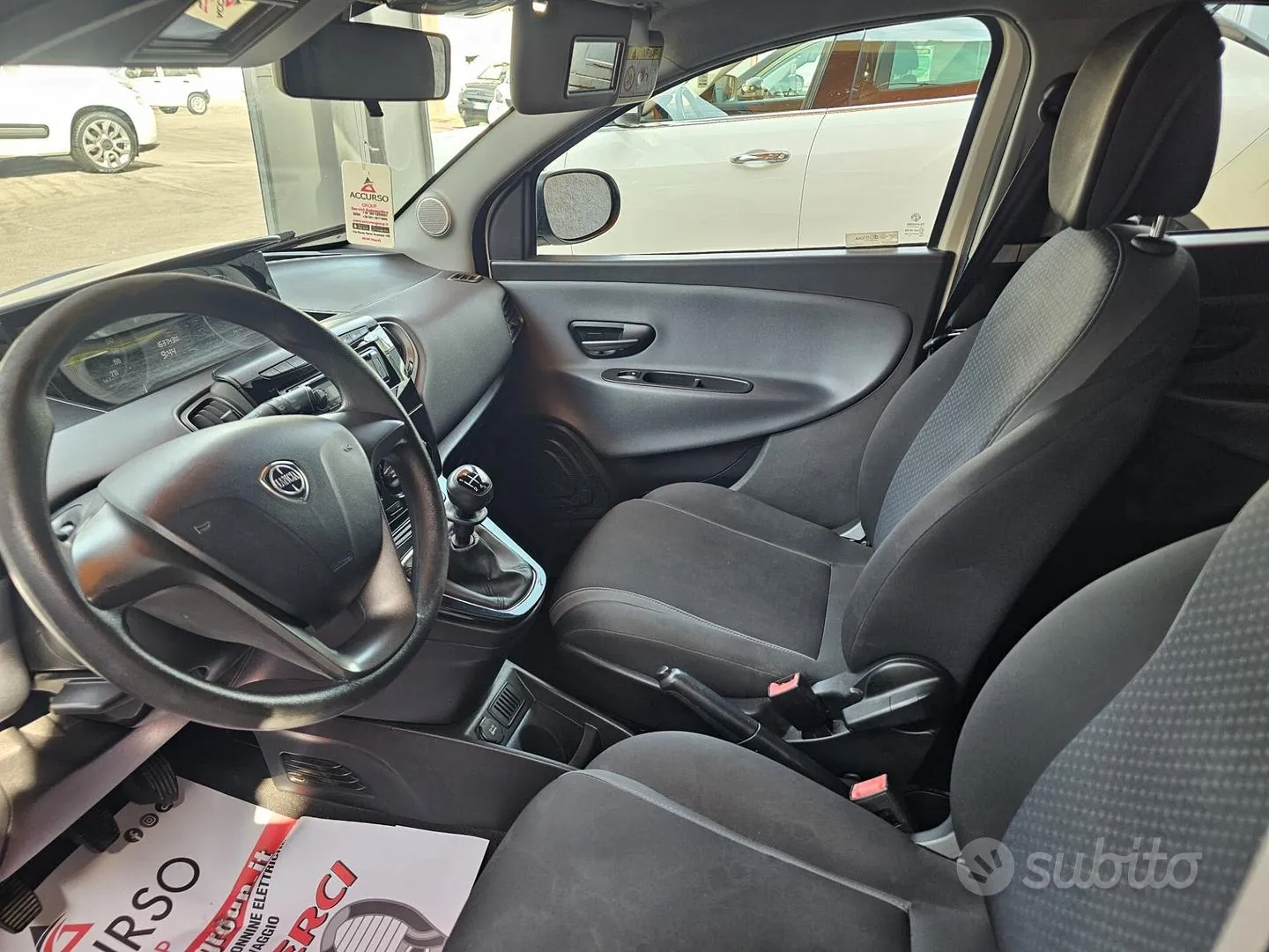 Lancia Ypsilon 2016 photo 4