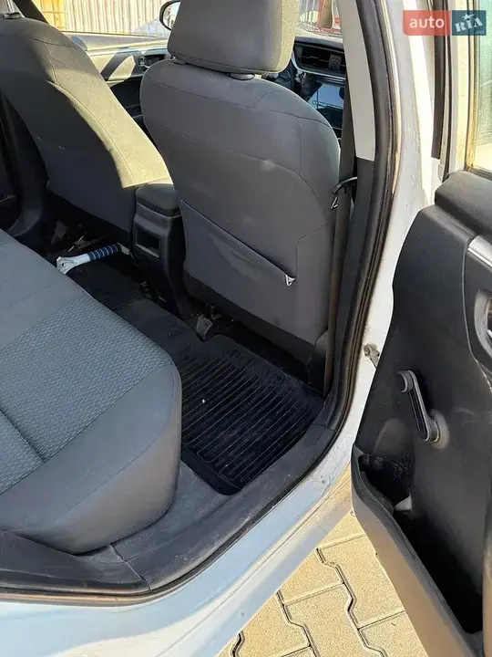 Toyota Corolla 2018 photo 4