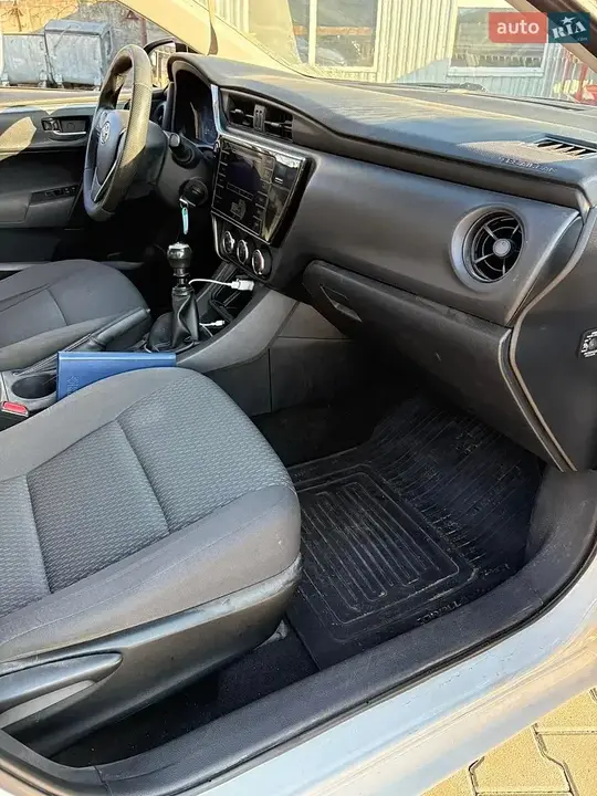 Toyota Corolla 2018 photo 5