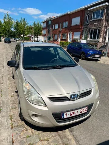 Hyundai I20