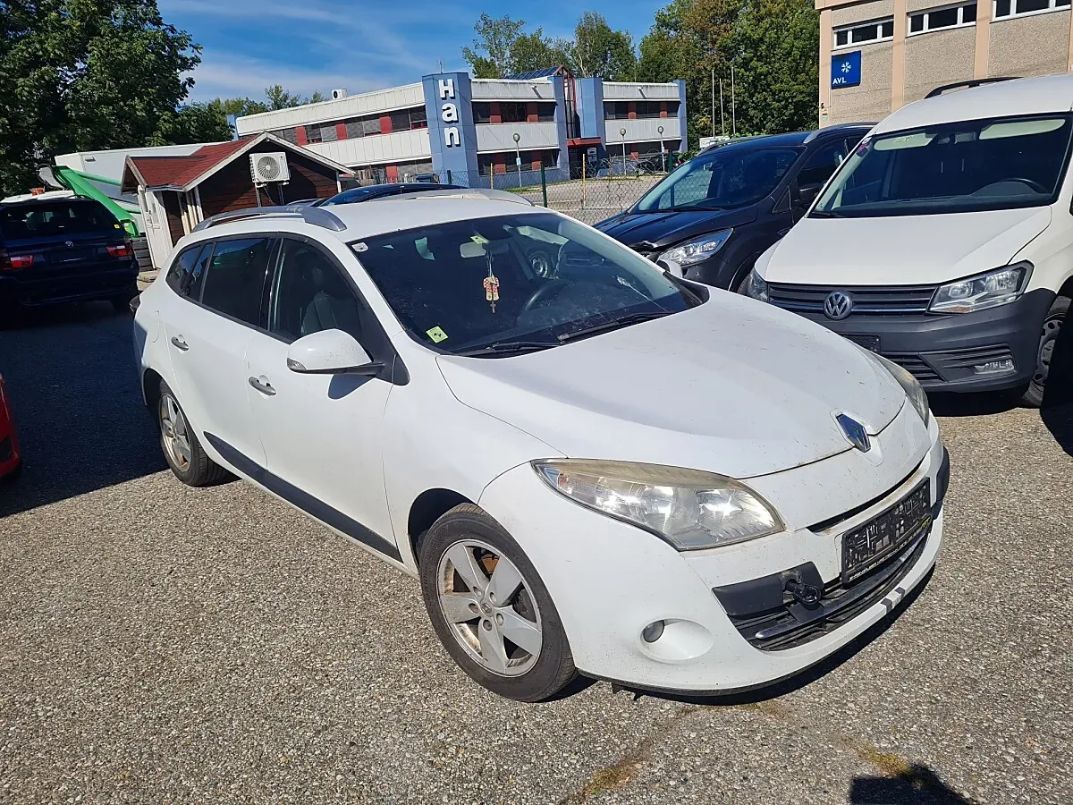 Renault Megane 2010 photo 3