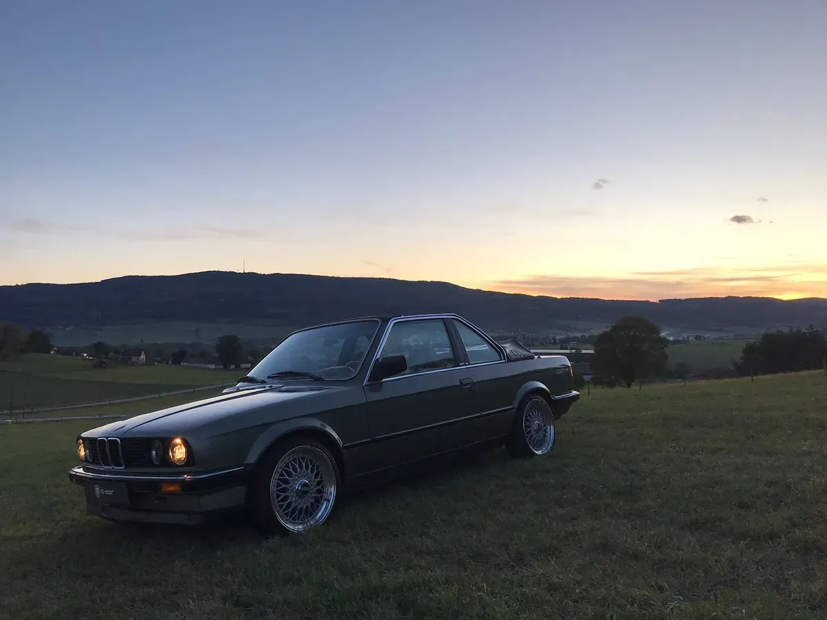 BMW 3 Series 1987 photo 2