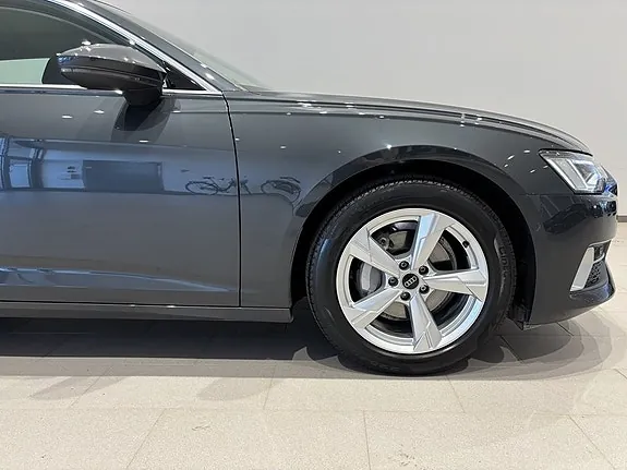 Audi A6 2025 photo 3