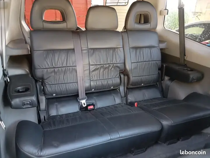 Mitsubishi Pajero 2004 photo 3