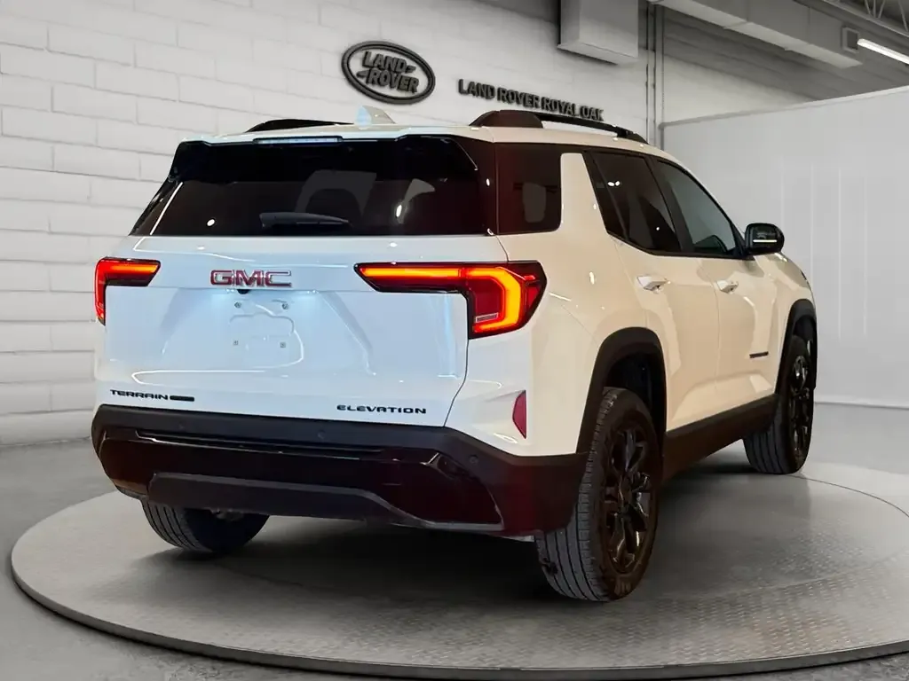 GMC Terrain 2025 photo 5