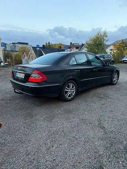 Mercedes-Benz E220 D 2006 photo 5