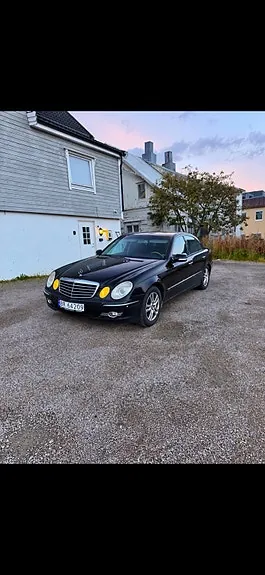 Mercedes-Benz E220 D 2006 photo 3