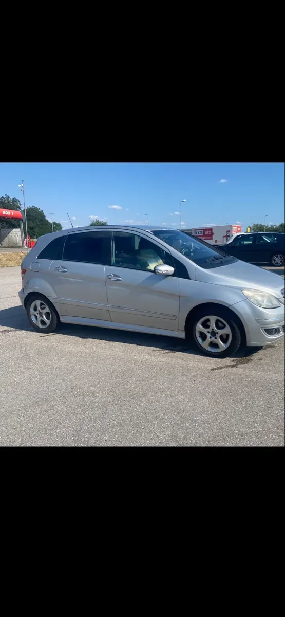Mercedes-Benz B-Class 2005 photo 2