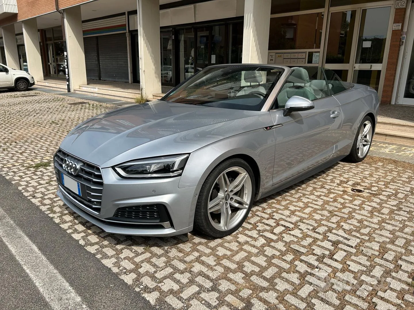 Audi A5 Cabrio 2018 photo 4