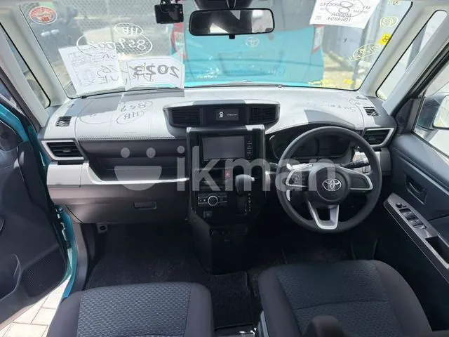 Toyota Roomy 2023 photo 3