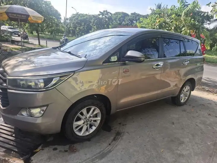 Toyota Innova 2019 photo 5