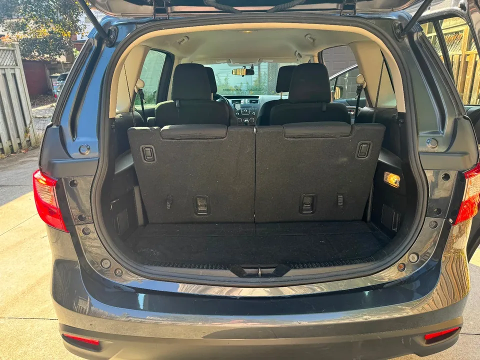 Mazda Mazda5 2015 photo 3