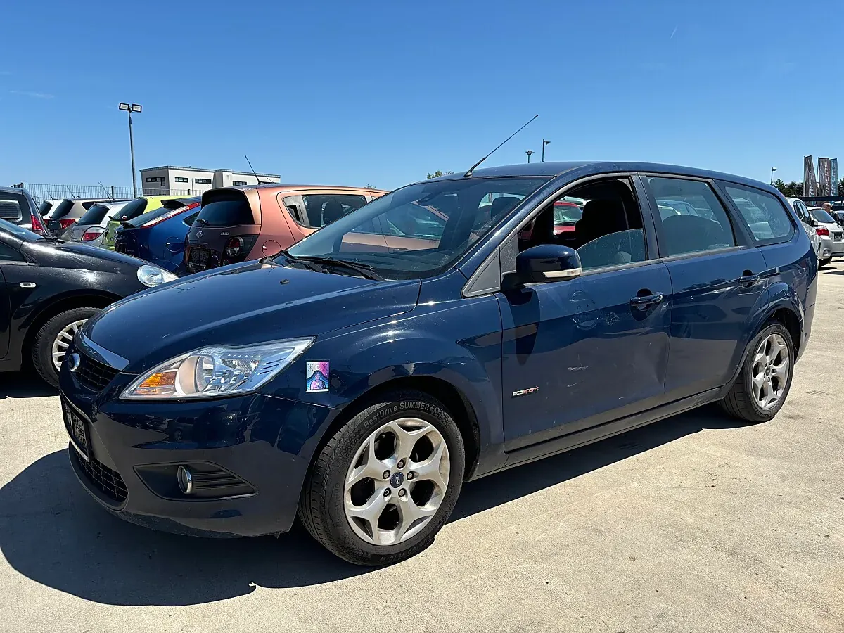 Ford Focus 2008 photo 2