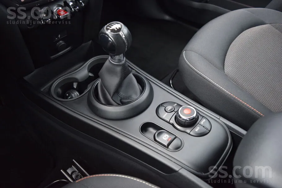 Mini Countryman 2019 photo 5