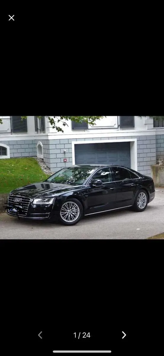 Audi A8 2015 photo 2