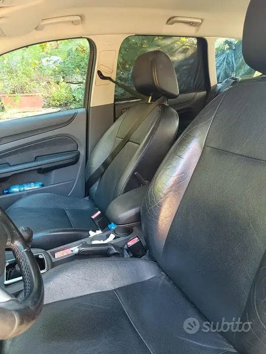 Ford Focus 2006 photo 4