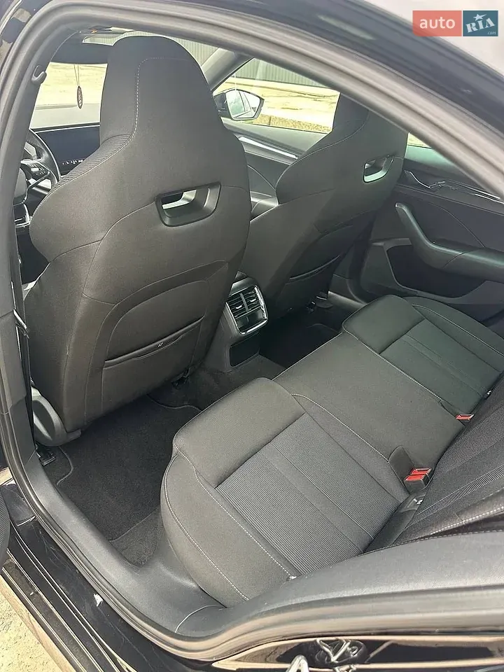 Skoda Octavia 2021 photo 5