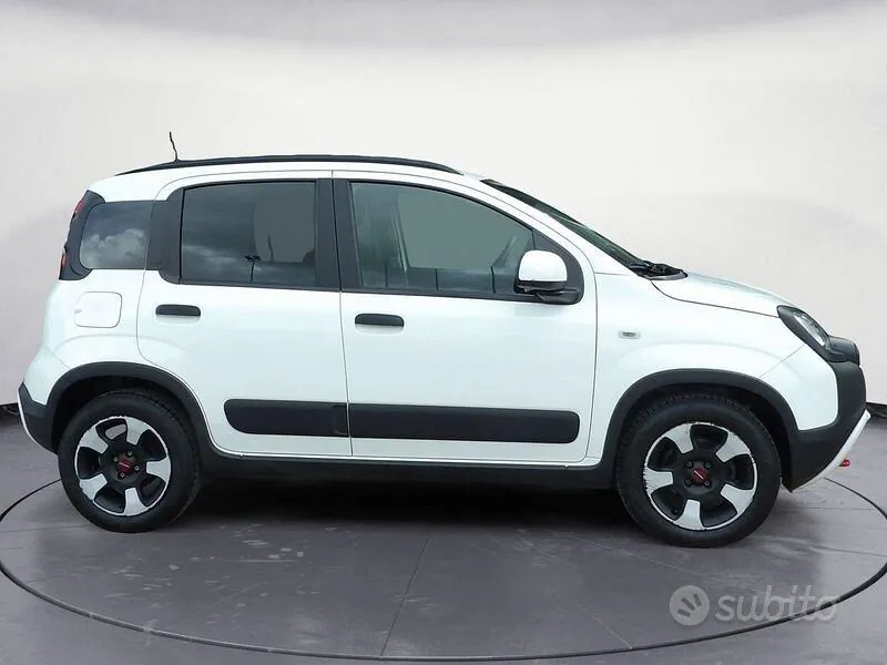 Fiat Panda Cross 2024 photo 4