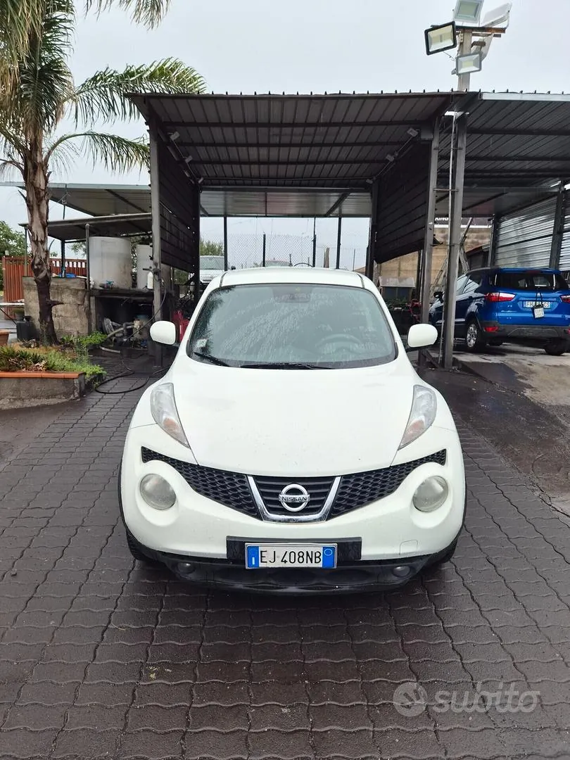 Nissan Juke 2011 photo 3